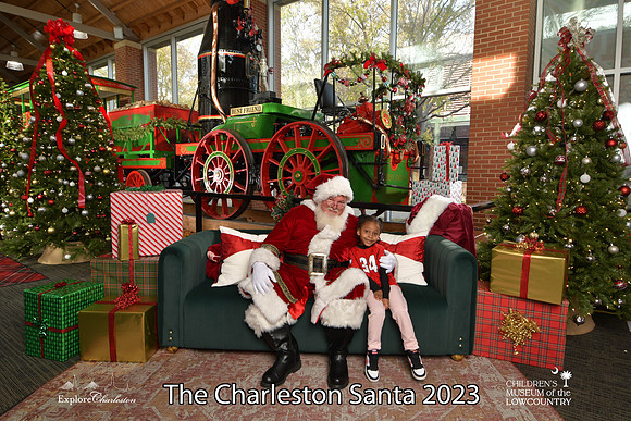 TheCharlestonSanta-11-25-23-478