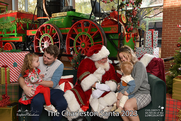 TheCharlestonSanta-11-25-23-483