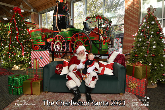 TheCharlestonSanta-11-25-23-519