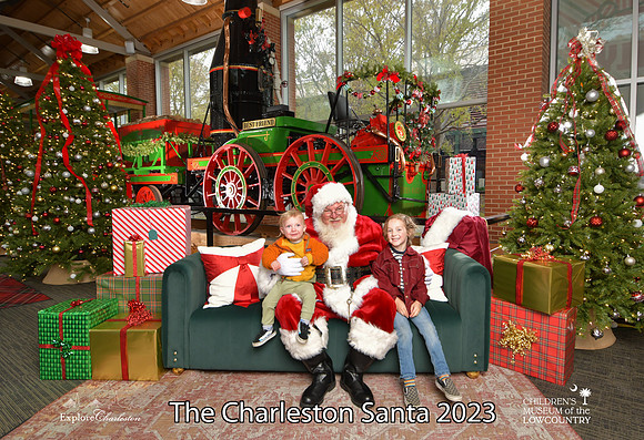 TheCharlestonSanta-11-26-23-525