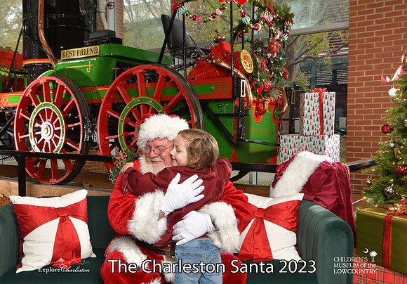 TheCharlestonSanta-11-26-23-527