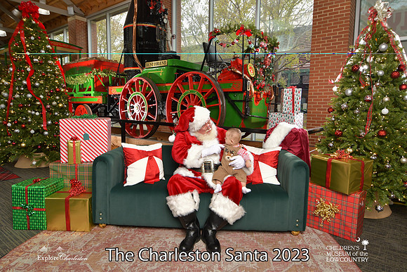 TheCharlestonSanta-11-26-23-535