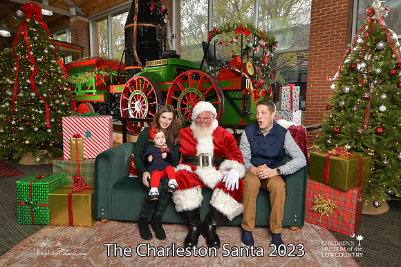 TheCharlestonSanta-11-26-23-548