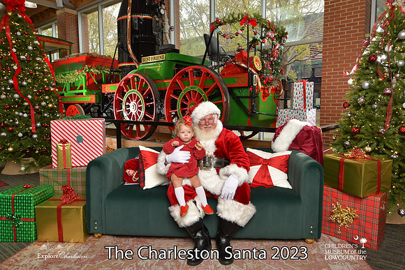 TheCharlestonSanta-11-26-23-558
