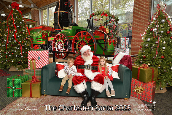 TheCharlestonSanta-11-26-23-562