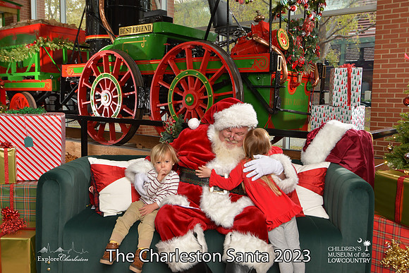 TheCharlestonSanta-11-26-23-565