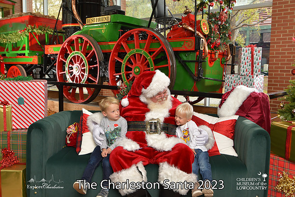 TheCharlestonSanta-11-26-23-569