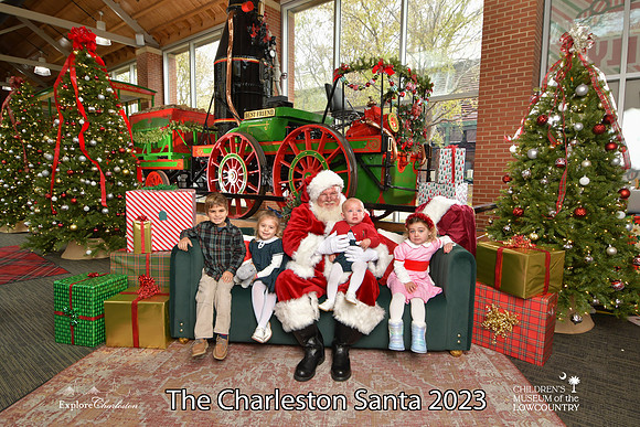 TheCharlestonSanta-11-26-23-579