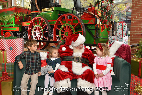TheCharlestonSanta-11-26-23-582