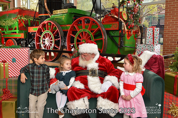 TheCharlestonSanta-11-26-23-583