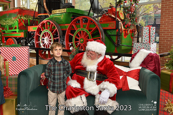 TheCharlestonSanta-11-26-23-585