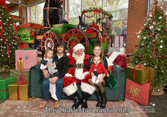 TheCharlestonSanta-11-26-23-588