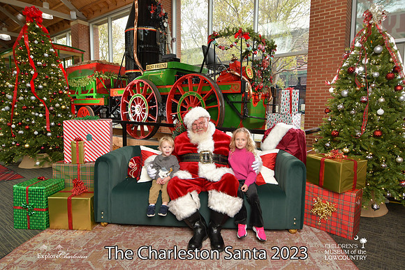 TheCharlestonSanta-11-26-23-595