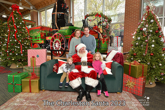 TheCharlestonSanta-11-26-23-596
