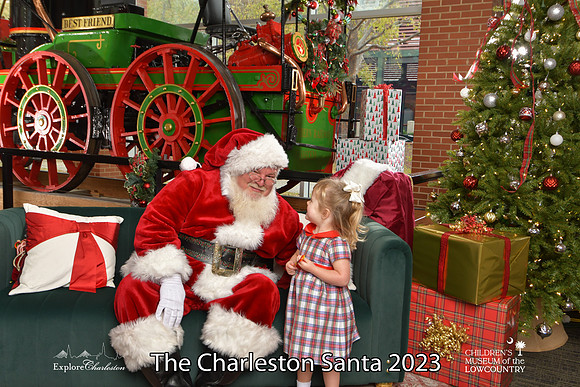 TheCharlestonSanta-11-26-23-611
