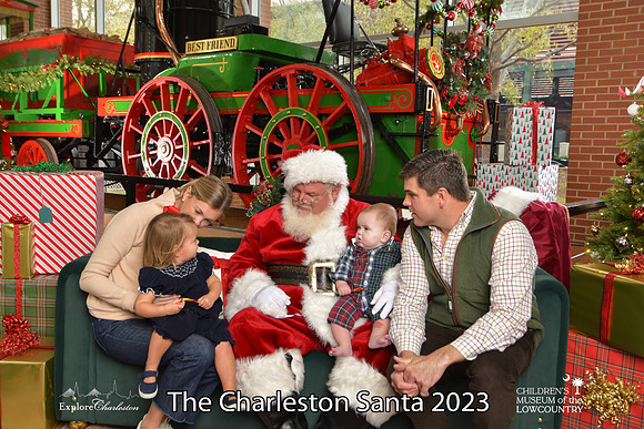 TheCharlestonSanta-11-26-23-618