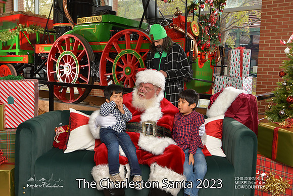TheCharlestonSanta-11-26-23-621