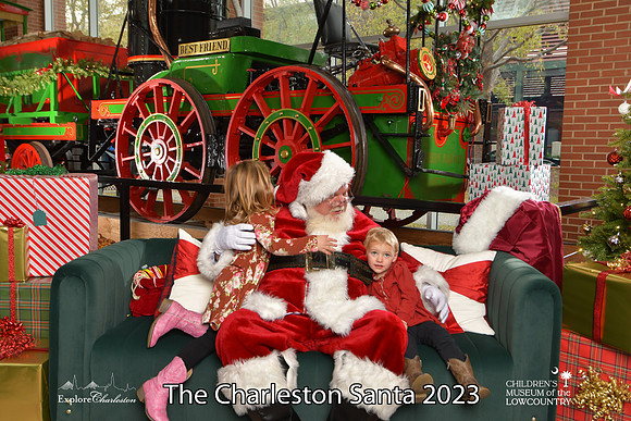 TheCharlestonSanta-11-26-23-627