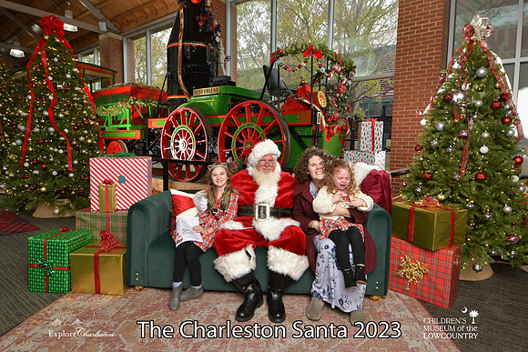 TheCharlestonSanta-11-26-23-632