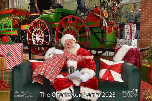 TheCharlestonSanta-11-26-23-635