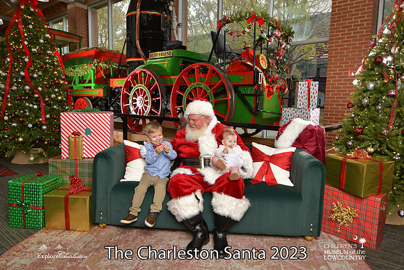 TheCharlestonSanta-11-26-23-638