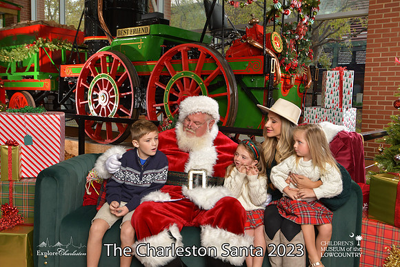 TheCharlestonSanta-11-26-23-679