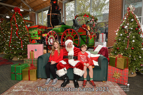 TheCharlestonSanta-11-26-23-682