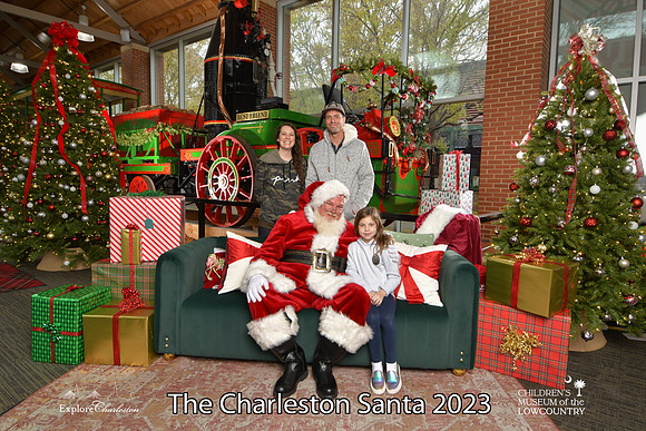 TheCharlestonSanta-11-26-23-694