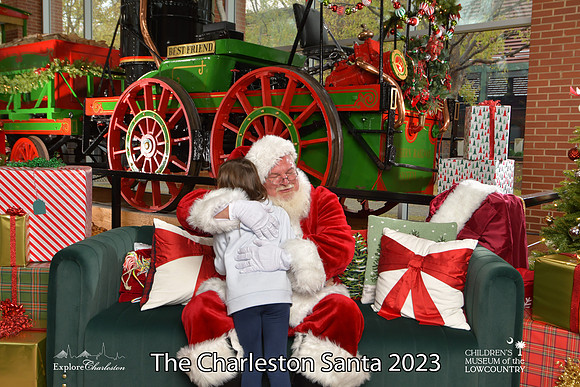 TheCharlestonSanta-11-26-23-697