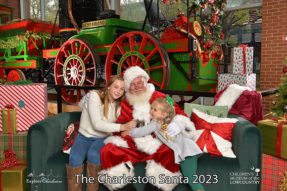 TheCharlestonSanta-11-26-23-702