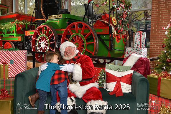 TheCharlestonSanta-11-26-23-717