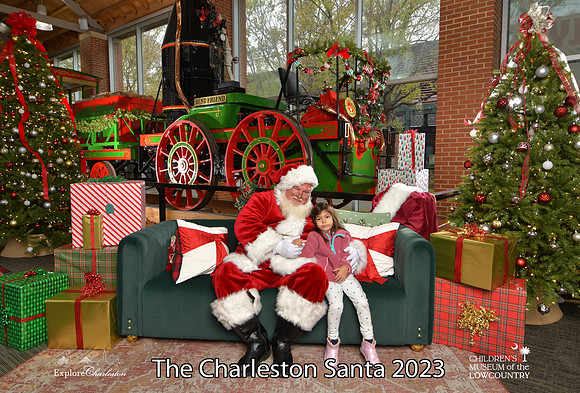 TheCharlestonSanta-11-26-23-718