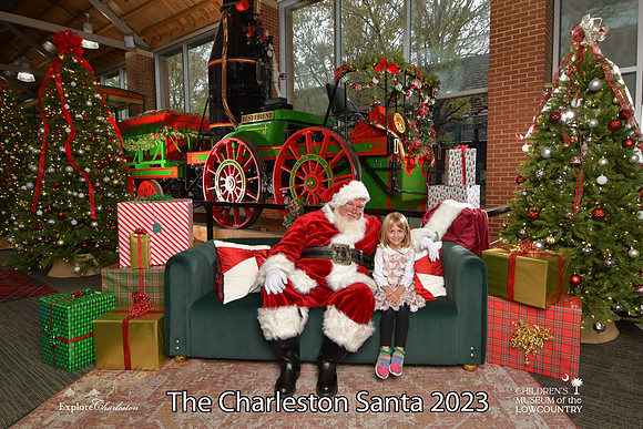 TheCharlestonSanta-11-26-23-729