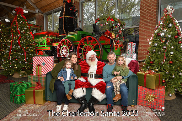 TheCharlestonSanta-11-26-23-732