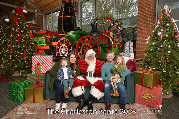 TheCharlestonSanta-11-26-23-733