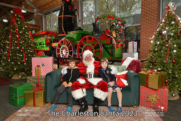 TheCharlestonSanta-11-26-23-736
