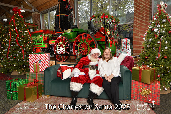 TheCharlestonSanta-11-26-23-751