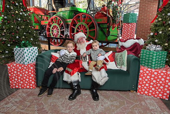 The Charleston Santa 2024-Dec7-1675