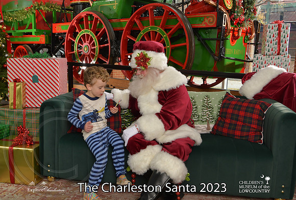 TheCharlestonSanta-12-9-23-1664