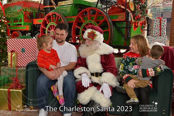 TheCharlestonSanta-12-9-23-1674