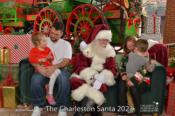 TheCharlestonSanta-12-9-23-1676