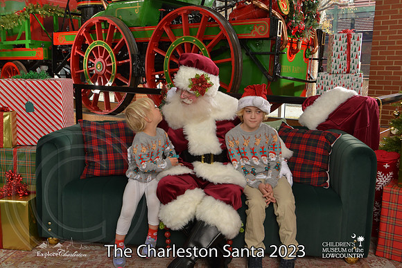 TheCharlestonSanta-12-9-23-1679