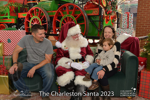 TheCharlestonSanta-12-9-23-1695