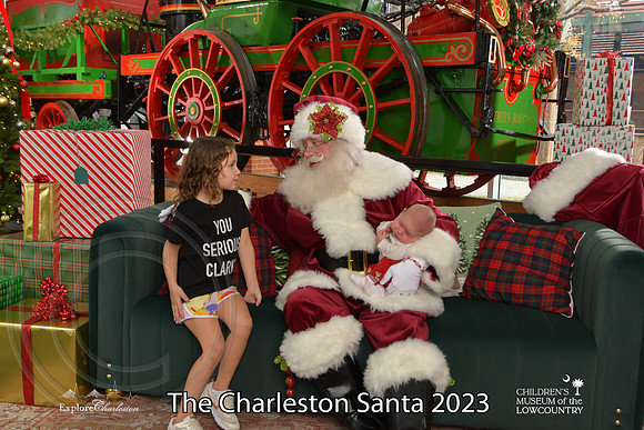 TheCharlestonSanta-12-9-23-1701