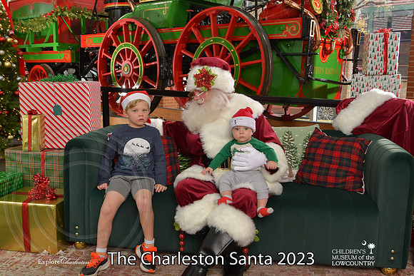 TheCharlestonSanta-12-9-23-1710