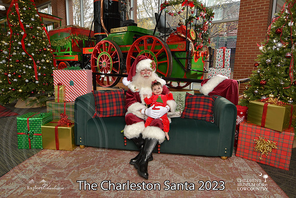 TheCharlestonSanta-12-9-23-1807
