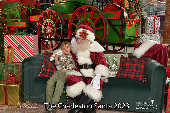 TheCharlestonSanta-12-9-23-1818