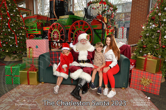 TheCharlestonSanta-12-9-23-1822