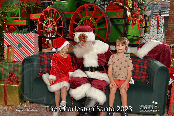 TheCharlestonSanta-12-9-23-1824