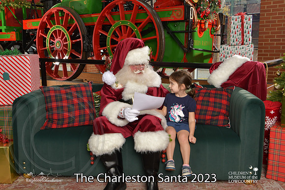 TheCharlestonSanta-12-9-23-1891